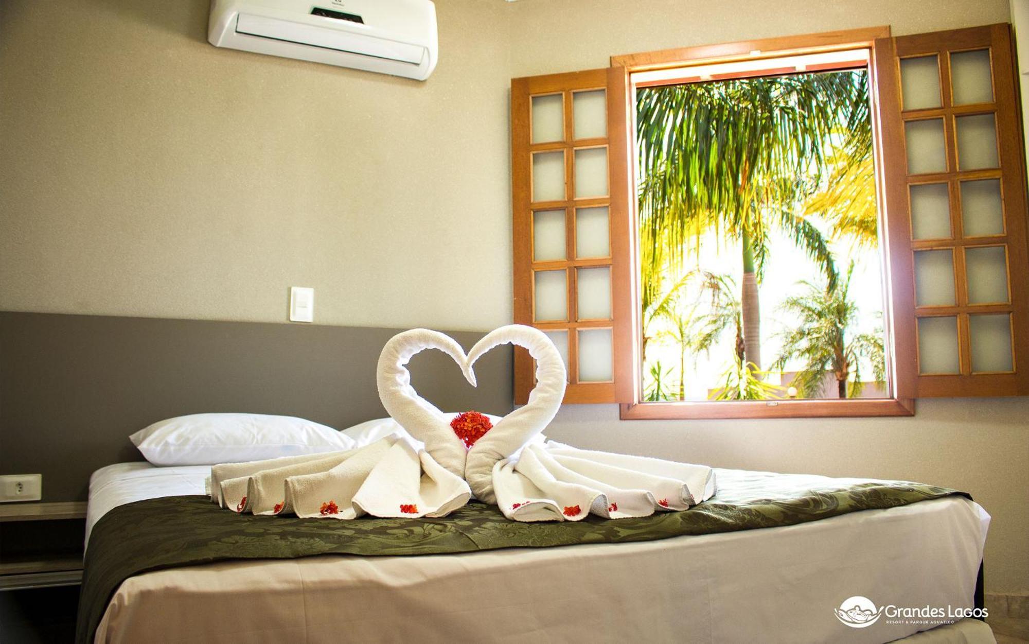 Grandes Lagos Resorts E Parque Aquatico Santa Clara d'Oeste Bilik gambar